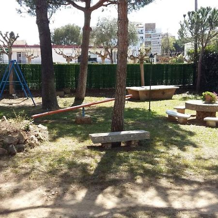Apartamento al lado de la playa con parking y jardín Platja d'Aro  Exterior foto